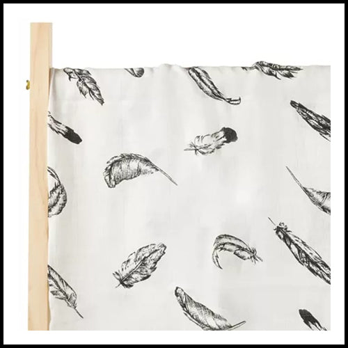 Childrens Muslin Swaddle Blanket - Feather Printed